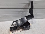 Power Distribution Center Bracket